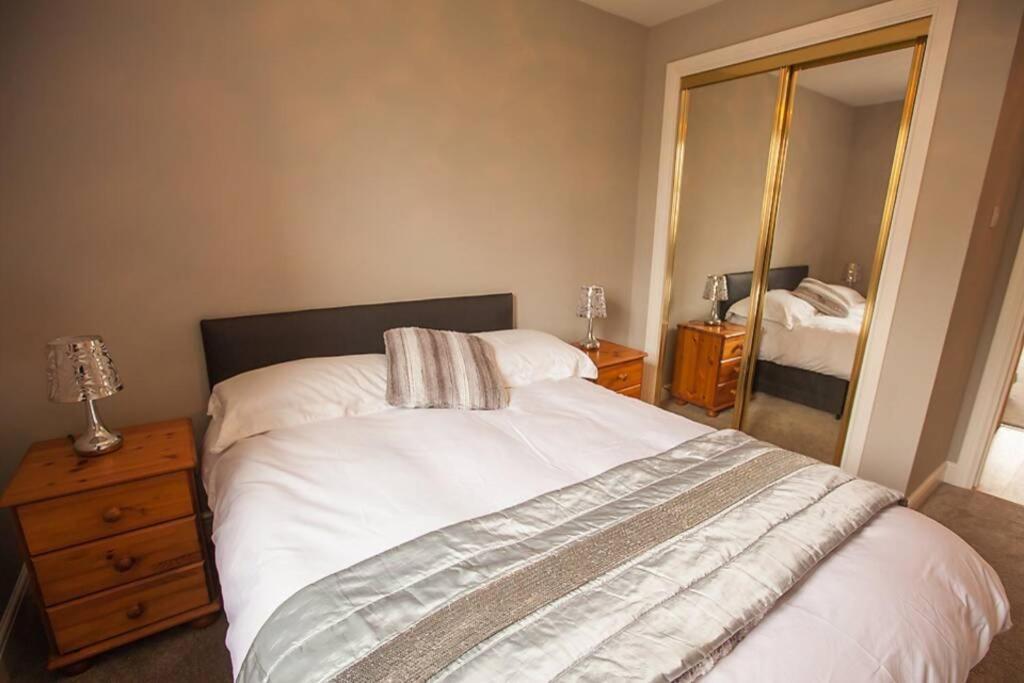 אברדין City Centre Executive 2 Bed Apartment With Wifi & Parking מראה חיצוני תמונה